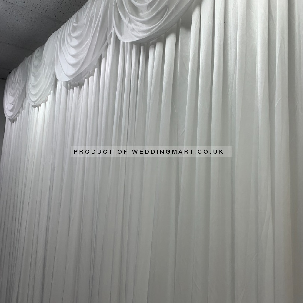3m white detachable swag attached to wedding backdrop