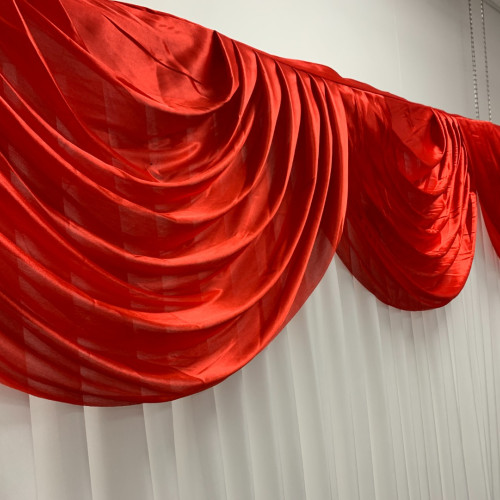 3m red ice silk detachable swag on wedding stage backdrop
