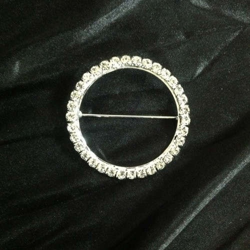 Pack of 100 Silver Diamante Buckles for Sale – Wholesale Chair Sashes Package Deals for Wedding Decorators | WeddingMart