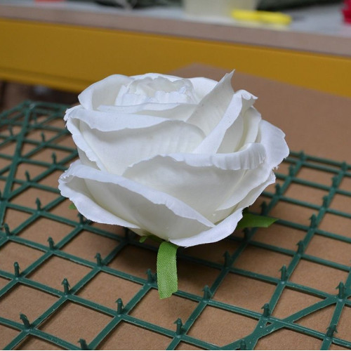 Pack of 10 Artificial Closed Rose Heads - White