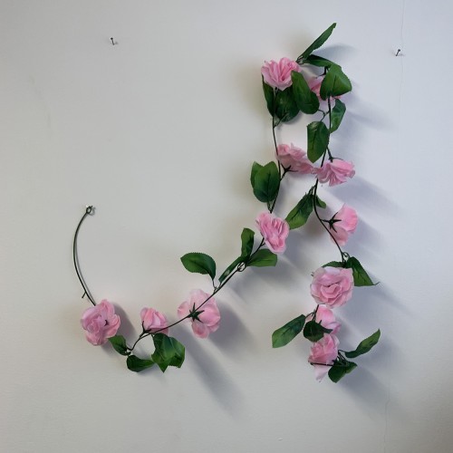 Small Rose Garland - Pink