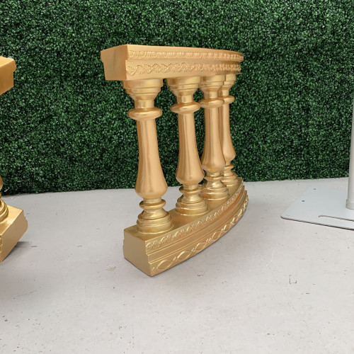 Fibreglass Curved Floral Pedstal - Gold – Wholesale Featured Products for Wedding Decorators | WeddingMart