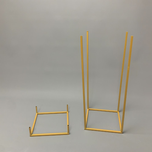 80cm Budget Rectangular Metal Centrepiece Stands - Gold – Wholesale Budget Centerpiece Stands for Wedding Decorators | WeddingMart