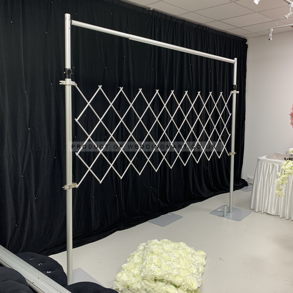 Expandable Support Grid Panel for Floral Wall – Wholesale Stands and Backings for Wedding Decorators | WeddingMart