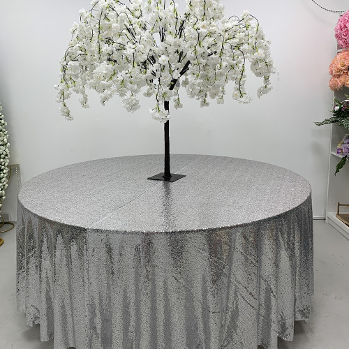 120 inch Round Sequin Table Cloths - SILVER – Wholesale Sequin Tablecloths for Wedding Decorators | WeddingMart