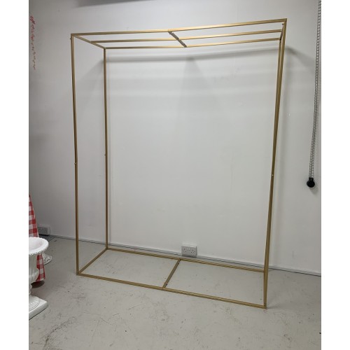 3D Rectangular Metal Wedding Arch - Gold