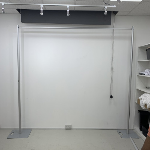 2400mmx2400mm Fixed Length Freestanding Partitioning Starter Kit