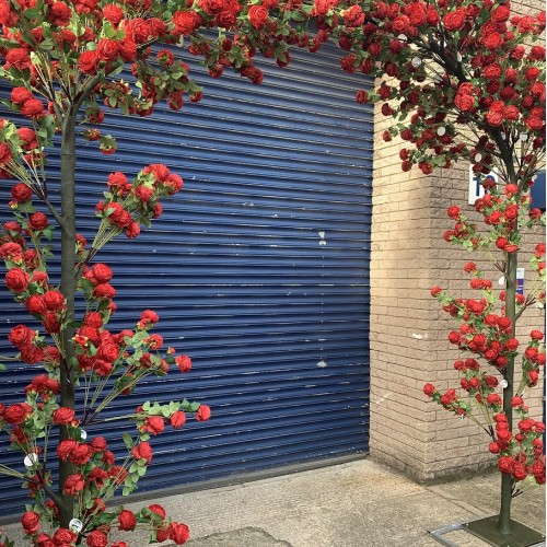330cm Artificial Wedding Rose Tree Arch - MT16 RED