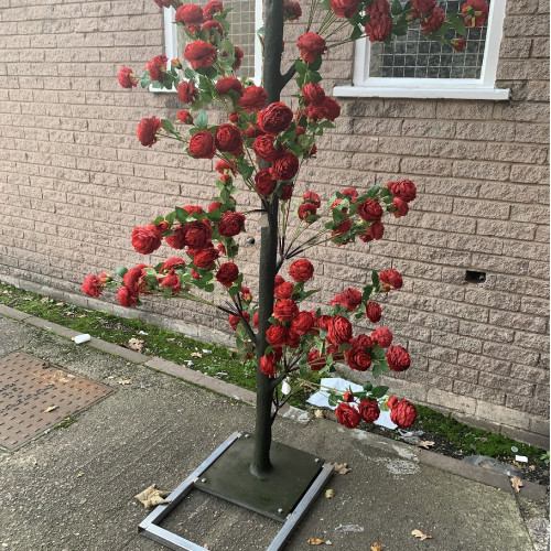 330cm Artificial Wedding Rose Tree Arch - MT16 RED – Wholesale Floral Tree Arch and Pergola for Wedding Decorators | WeddingMart