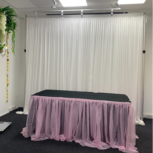4m Luxury Voil Table Skirt - Pink – Wholesale Luxury Voil Table Skirts for Wedding Decorators | WeddingMart