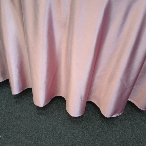 120 inch Heavy Duty Round Satin Table Cloth -  DUSTY PINK – Wholesale Satin Tablecloths for Wedding Decorators | WeddingMart