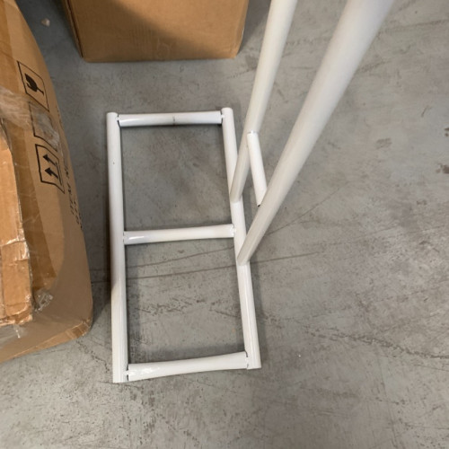 Freestanding Curved Top Budget Metal Arch Frame – Wholesale Metal Wedding Arch Frames for Wedding Decorators | WeddingMart