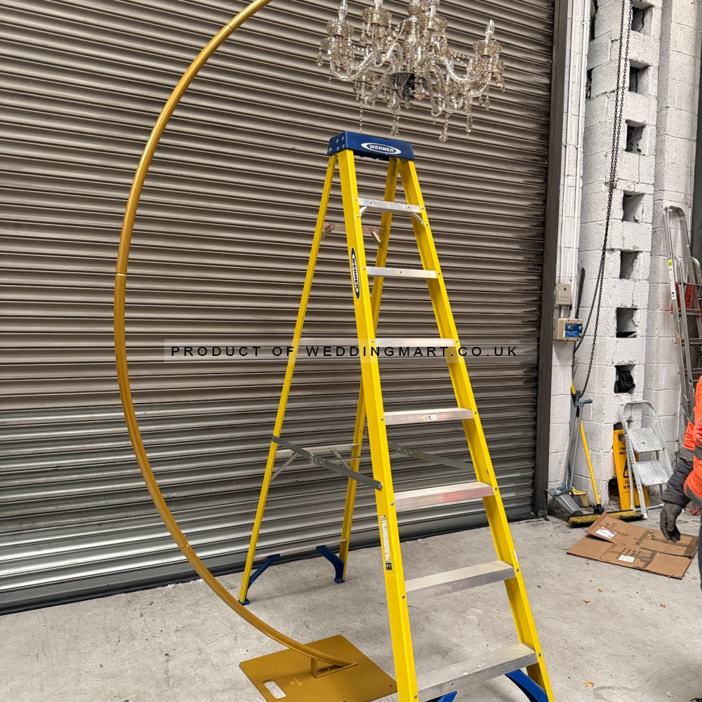 Half Moon Curvy Freestanding Chandelier Hanger Stand Gold wedding décor