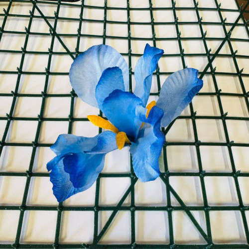 Artificial Iris Flower Head  (Pack of 24) - Blue – Wholesale Artificial Orchid Flower Heads for Wedding Decorators | WeddingMart