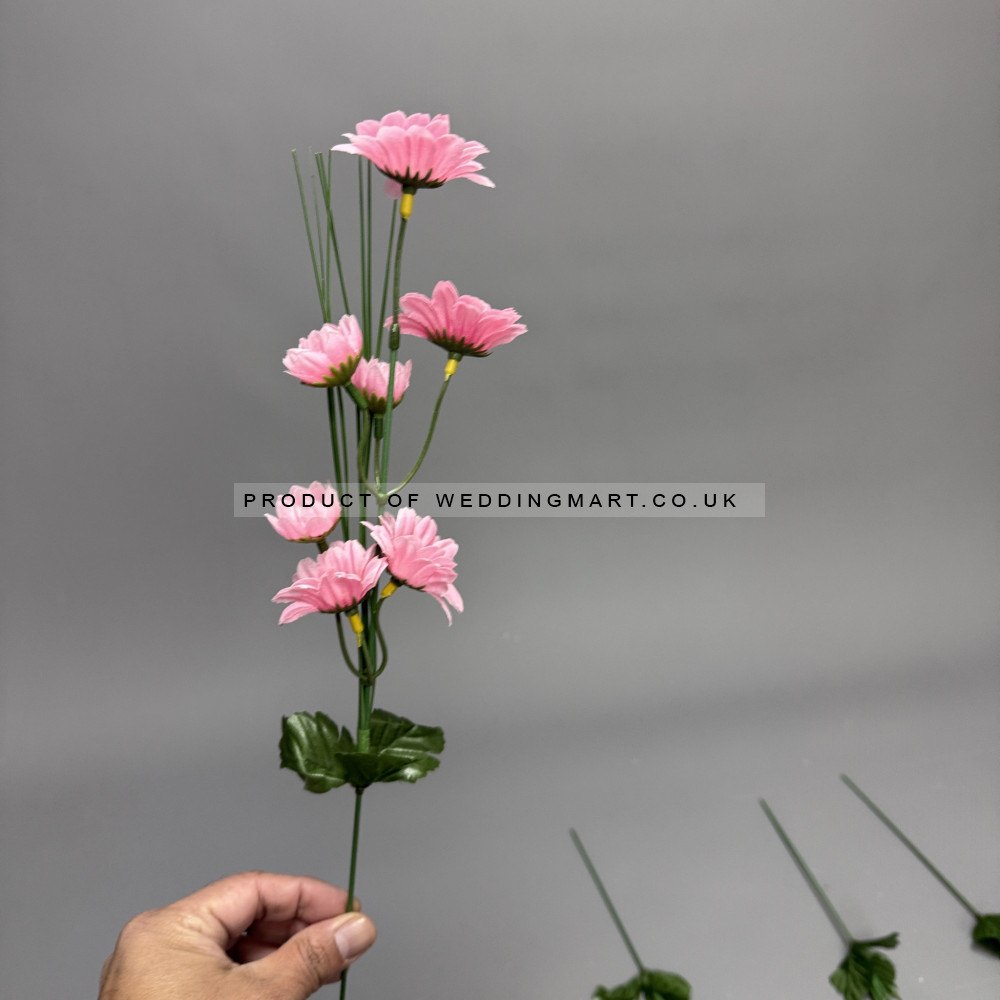 40cm Artificial Daisy Flower Stems - Box of 36 – Wholesale Clearance for Wedding Decorators | WeddingMart