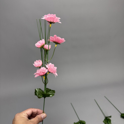 40cm Artificial Daisy Flower Stems - Box of 36 – Wholesale Clearance for Wedding Decorators | WeddingMart