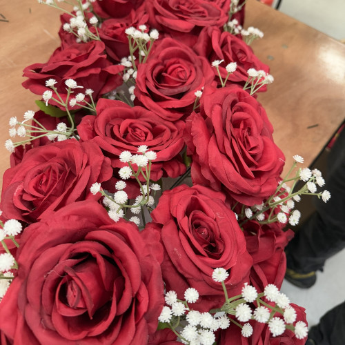 100cm Artificial Red Wedding Top Table Floral Runner - FA26002 – Wholesale Hoop and Table Floral Arrangements for Wedding Decorators | WeddingMart
