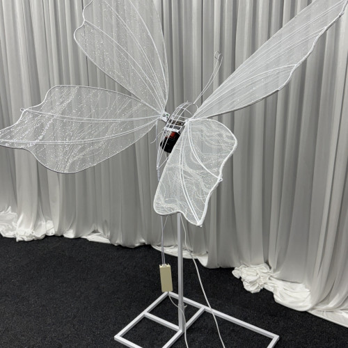 Wedding Electric Butterfly Floor Lamp-Giant Moving Butterfly Lights – Ex Demo – Wholesale  for Wedding Decorators | WeddingMart